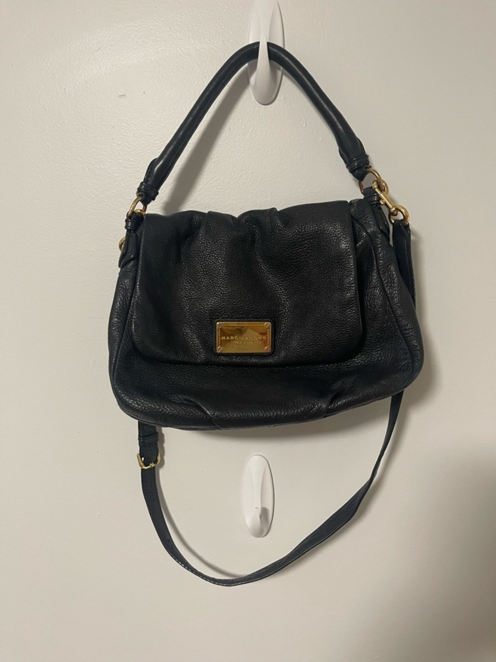 Marc by Marc Jacobs Black Leather Hobo Shoulder Bag with Gold Plaque